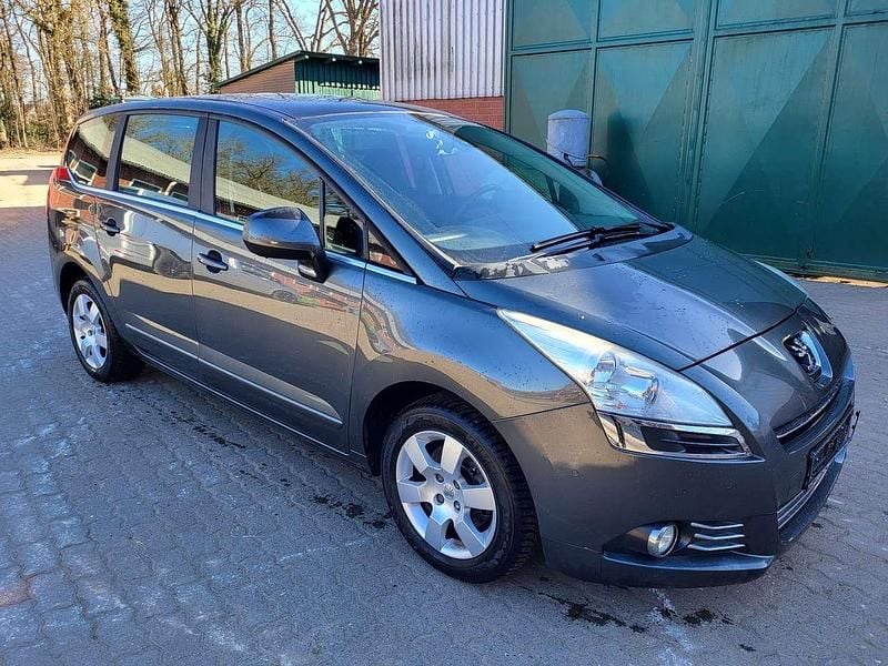 Gebraucht Peugeot 5008 Style 156 PS (114 kW) 2013 Other Van / Kleinbus