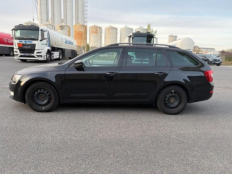 Gebraucht Skoda Octavia 116 PS (85 kW) 2016 Schwarz Kombi