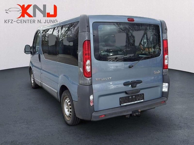 Gebraucht Renault Trafic 114 PS (83 kW) 2013 Blau Van / Kleinbus