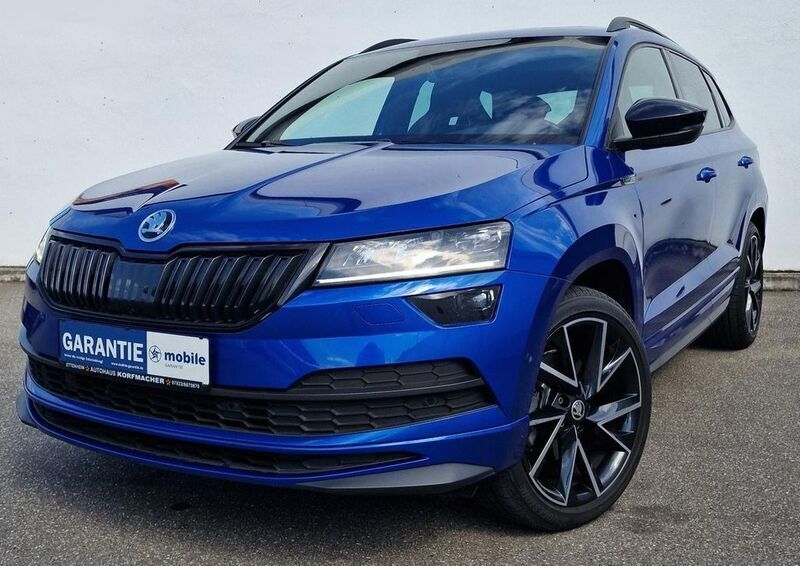 Raceblau metallic (metallic) Gebraucht 2021 Skoda Karoq SportLine SUV | 29.695 € (Etwas zu teuer) - Bild 1/4