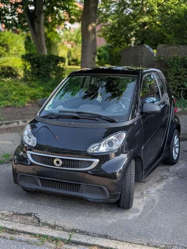 Schwarz Gebraucht 2014 Smart ForTwo Coupé Kleinwagen | 4.999 € (Fairer Preis) - Bild 1/4