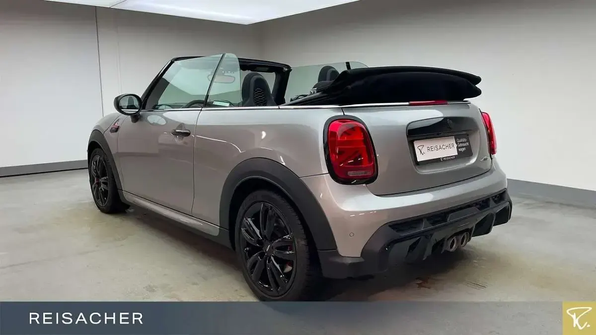 Gebraucht Mini John Cooper Works Cabriolet Essential 231 PS (169 kW) 2023 Silber Cabrio
