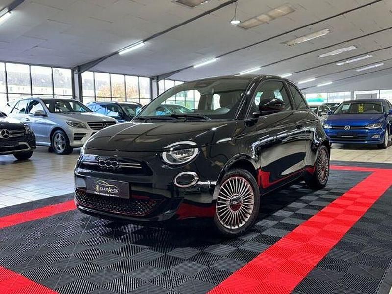 Schwarz Gebraucht 2022 Fiat 500e Icon Limousine | 16.900 € (Guter Preis) - Bild 1/4