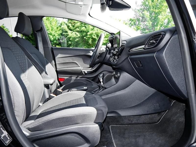Gebraucht Ford Fiesta Titanium 125 PS (91 kW) 2020 Schwarz Kleinwagen