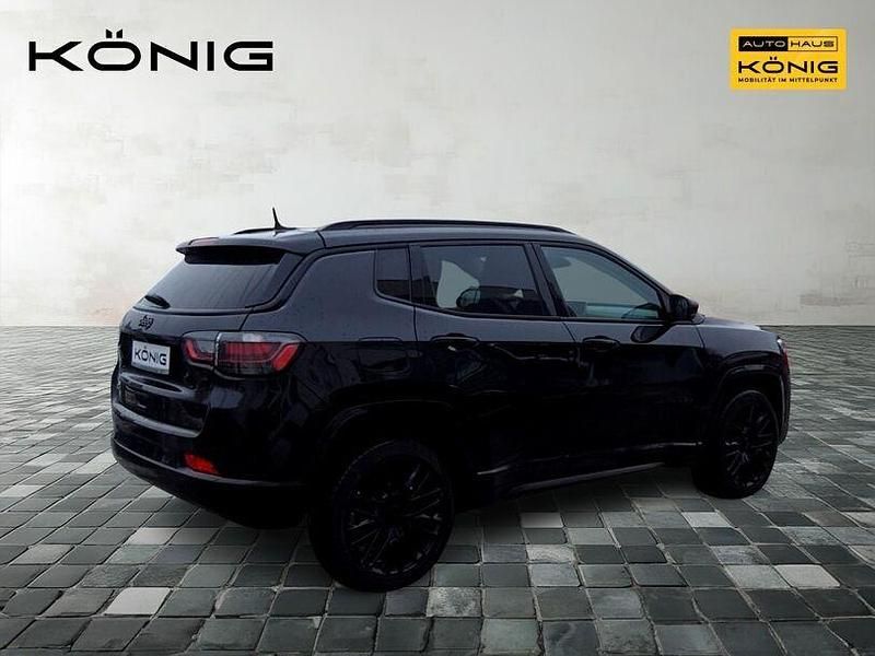 Gebraucht Jeep Compass Altitude 131 PS (96 kW) 2023 Schwarz SUV