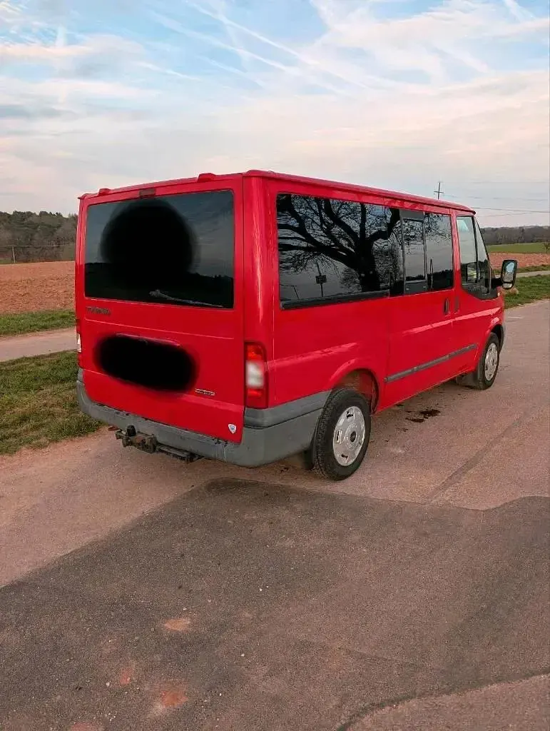 Gebraucht Ford Transit 140 PS (102 kW) 2011 Rot Van / Kleinbus