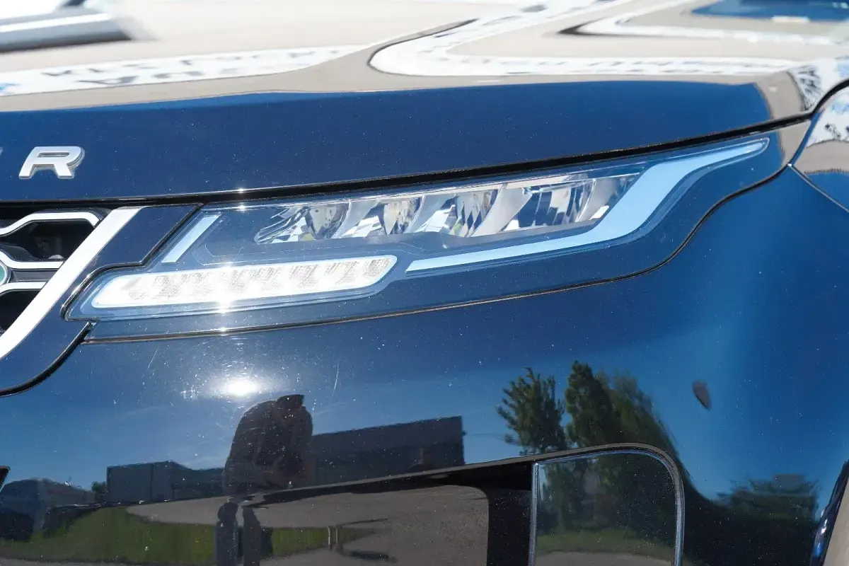Gebraucht Land Rover Range Rover evoque 150 PS (110 kW) 2019 Schwarz SUV