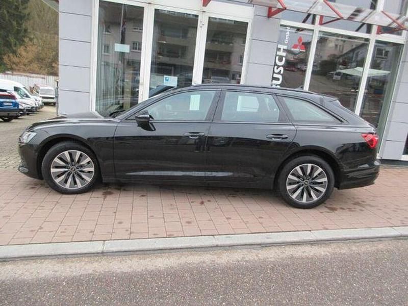 Gebraucht Audi A6 Ambiente 265 PS (194 kW) 2023 Brillantschwarz Kombi
