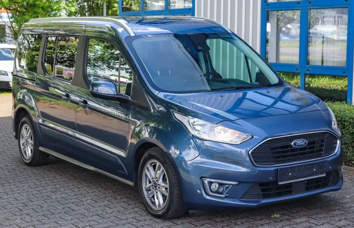 Gebraucht Ford Tourneo Connect 120 PS (88 kW) 2018 Blau Van / Kleinbus