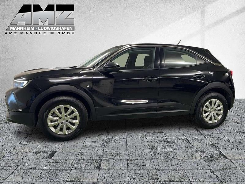 Gebraucht Opel Mokka-e Edition 100 kW (136 PS) 2023 Lackierung schwarz perla nera/ SUV
