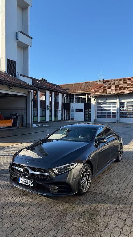 Grau Gebraucht 2019 Mercedes CLS350 Limousine | 33.500 € (Fairer Preis) - Bild 1/4