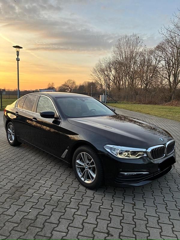 Gebraucht BMW 530e Performance 292 PS (214 kW) 2020 Schwarz Limousine
