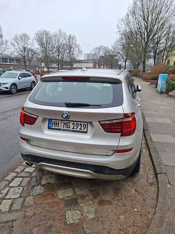 Gebraucht BMW X3 Sport Line 190 PS (139 kW) 2016 Silber SUV