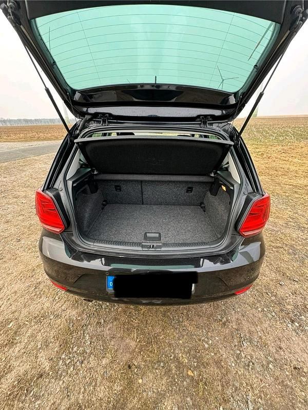Gebraucht VW Polo 90 PS (66 kW) 2017 Schwarz Limousine