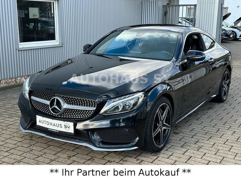 Schwarz Gebraucht 2017 Mercedes C250 AMG Coupé | 16.970 € (Fairer Preis) - Bild 1/4
