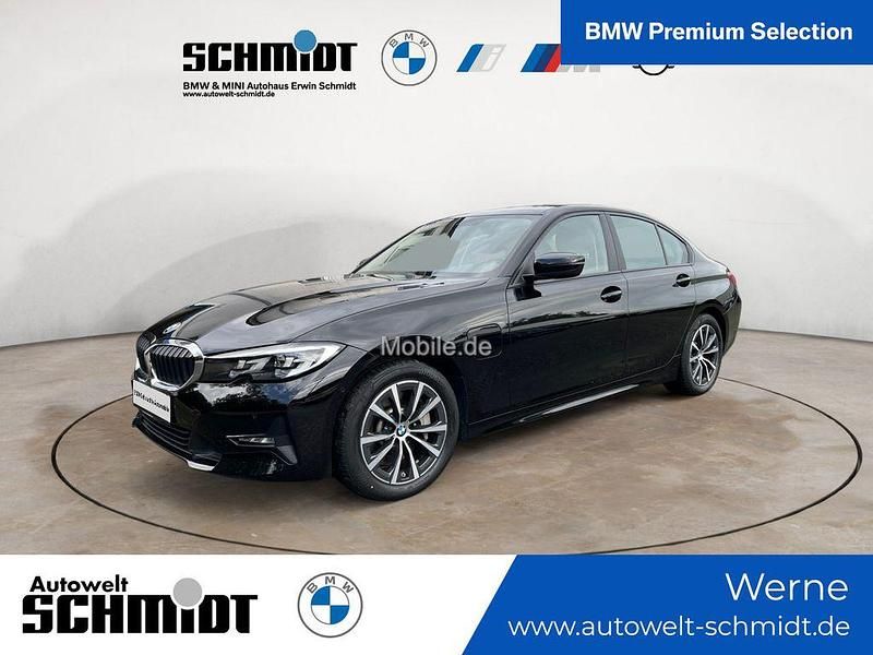 Schwarz Gebraucht 2022 BMW 330e Advantage Limousine | 28.890 € (Etwas zu teuer) - Bild 1/4