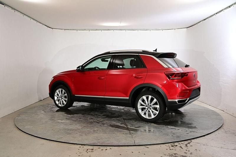 Neu VW T-Roc Style 150 PS (110 kW) 2026 Rot SUV