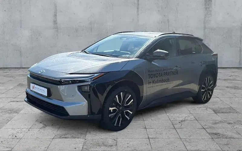 Gebraucht Toyota bZ4X Lounge 252 kW (343 PS) 2026 Schwarz SUV