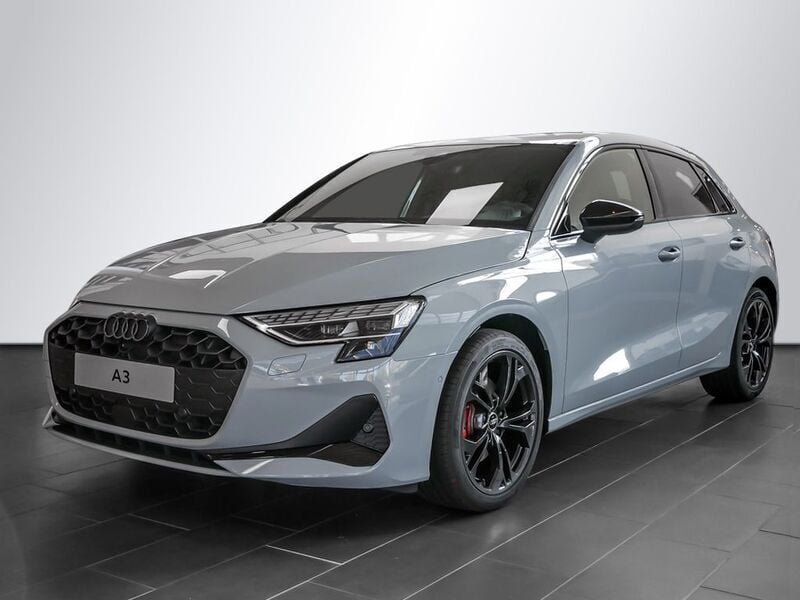 Pfeilgrau Gebraucht 2024 Audi A3 Sportback Advanced Limousine | 45.950 € - Bild 1/4