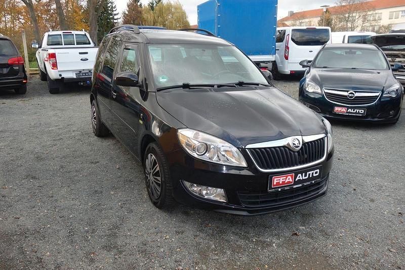 Schwarz Gebraucht 2013 Skoda Roomster Fresh Van / Kleinbus | 6.290 € (Fairer Preis) - Bild 1/4