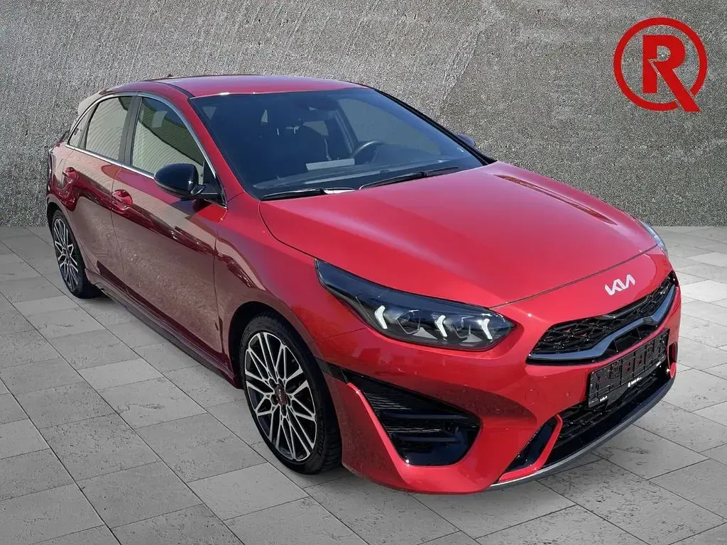 Gebraucht Kia Ceed GT GT 204 PS (150 kW) 2023 Rot Limousine