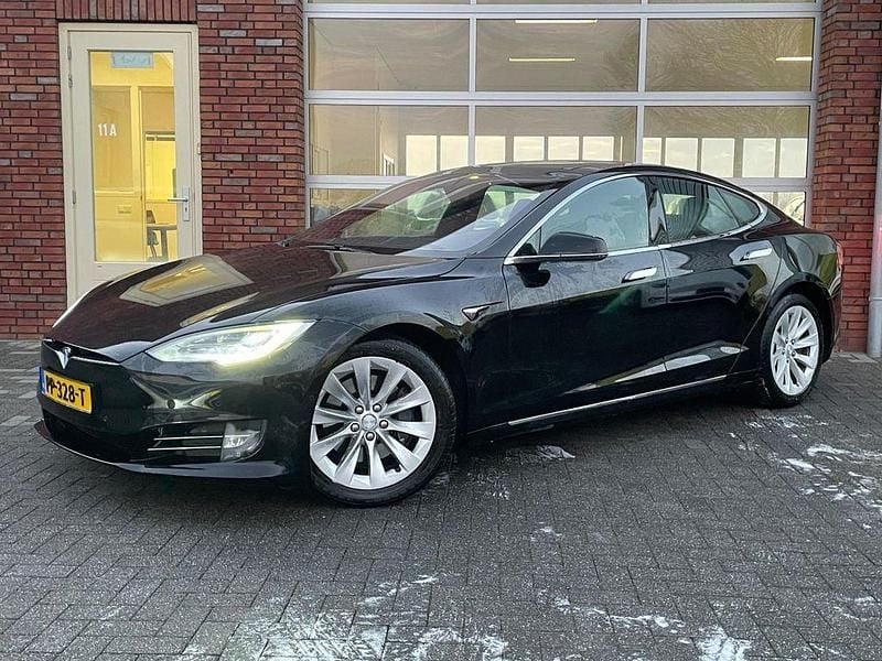 Schwarz Gebraucht 2017 Tesla Model S Kleinwagen | 19.200 € (Superpreis) - Bild 1/4