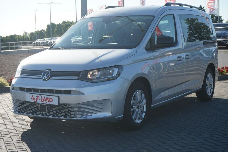Silber Gebraucht 2021 VW Caddy Maxi Life Van / Kleinbus | 32.950 € (Etwas zu teuer) - Bild 1/4