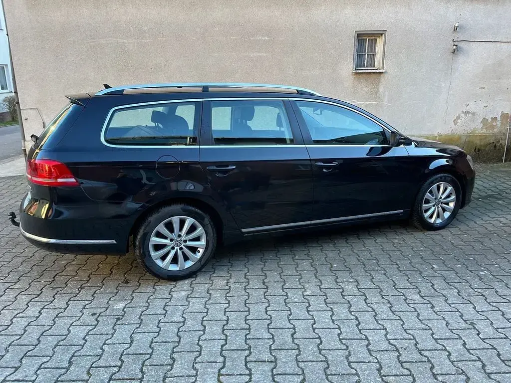 Gebraucht VW Passat Comfortline 140 PS (102 kW) 2014 Schwarz Kombi