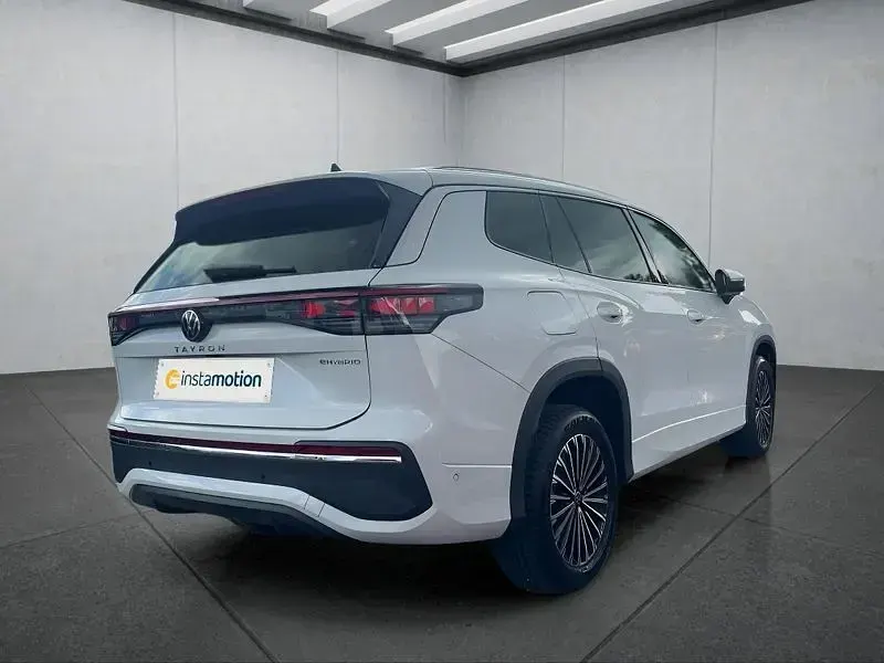 Gebraucht VW Tayron 204 PS (150 kW) 2025 Weiß SUV