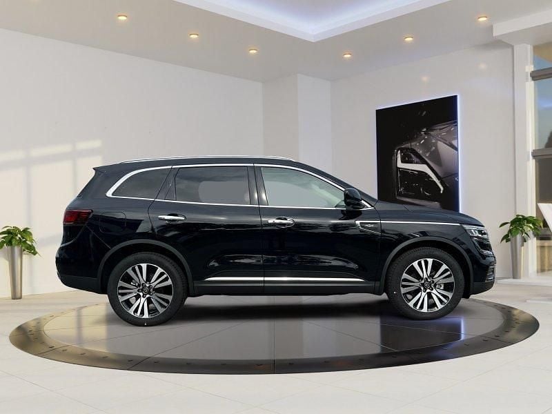 Schwarz metallic Gebraucht 2024 Renault Koleos Initiale SUV | 40.630 € (Teuer) - Bild 1/1