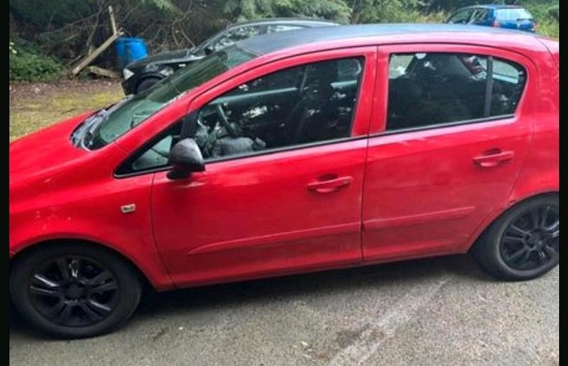 Gebraucht Opel Corsa 80 PS (58 kW) 2006 Rot Kleinwagen