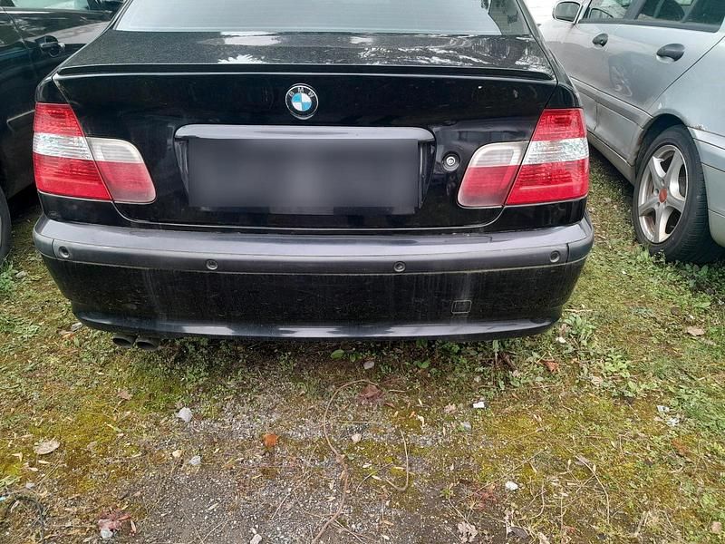 Gebraucht BMW 320 2002 Schwarz Limousine