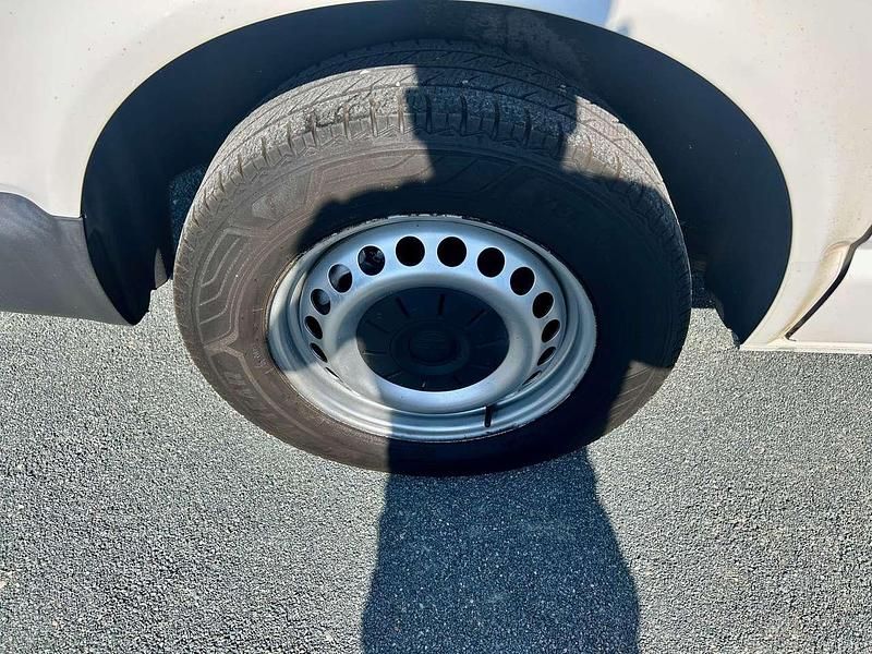 Gebraucht VW Transporter 102 PS (75 kW) 2018 Candyweiss Van