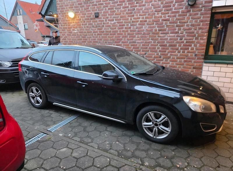 Gebraucht Volvo V60 215 PS (158 kW) 2011 Schwarz Kombi