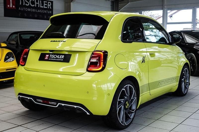 Gebraucht Abarth 500e Turismo 114 kW (155 PS) 2024 Gelb Kleinwagen