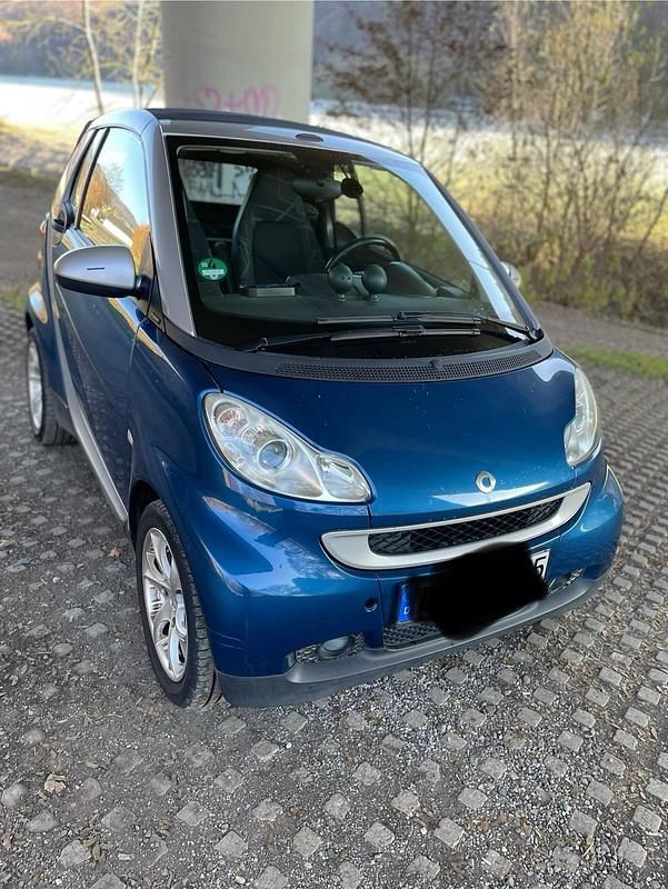 Blau Gebraucht 2010 Smart ForTwo Cabrio Cabrio | 4.700 € (Fairer Preis) - Bild 1/4