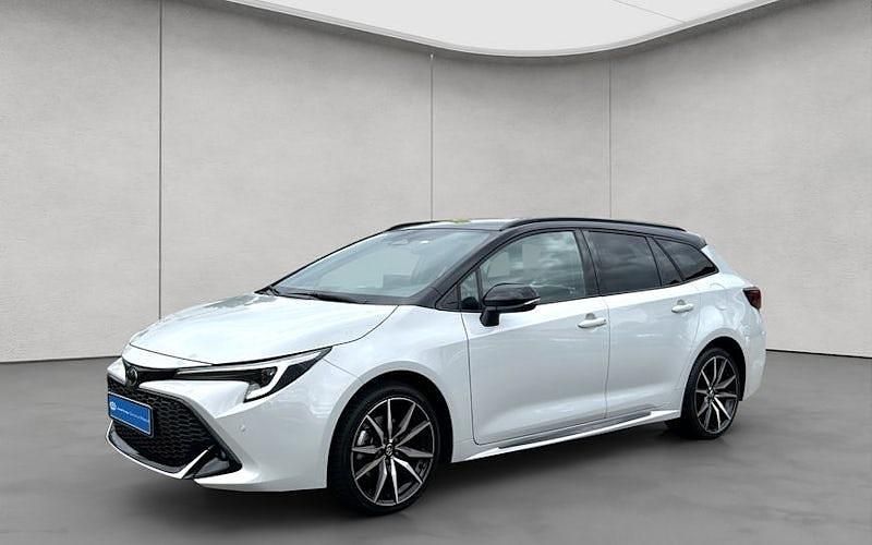 Grau Gebraucht 2023 Toyota Corolla Sport Kombi | 33.880 € - Bild 1/4