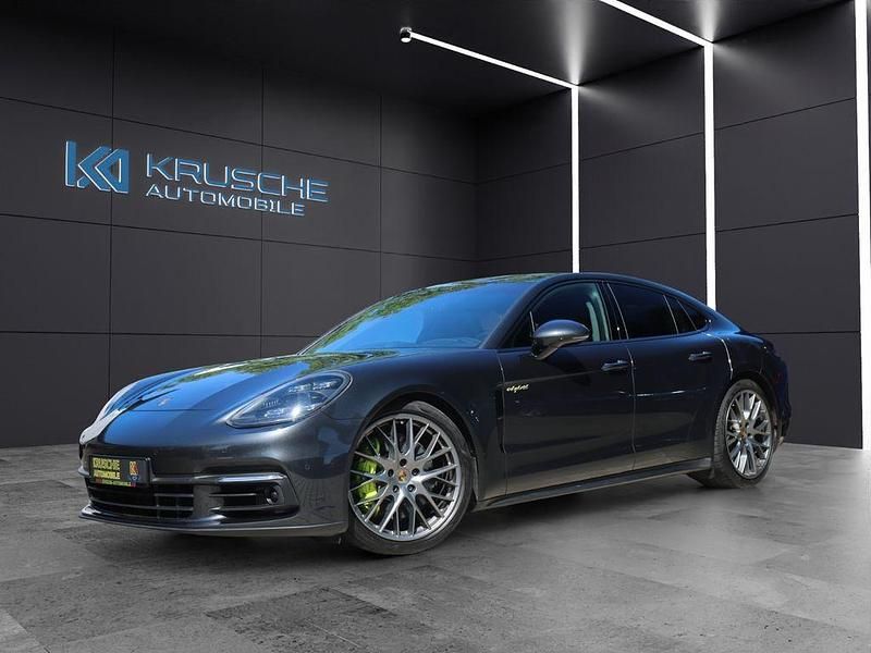 Vulkangrau metallic Gebraucht 2020 Porsche Panamera 4 Limousine | 77.900 € (Etwas zu teuer) - Bild 1/4