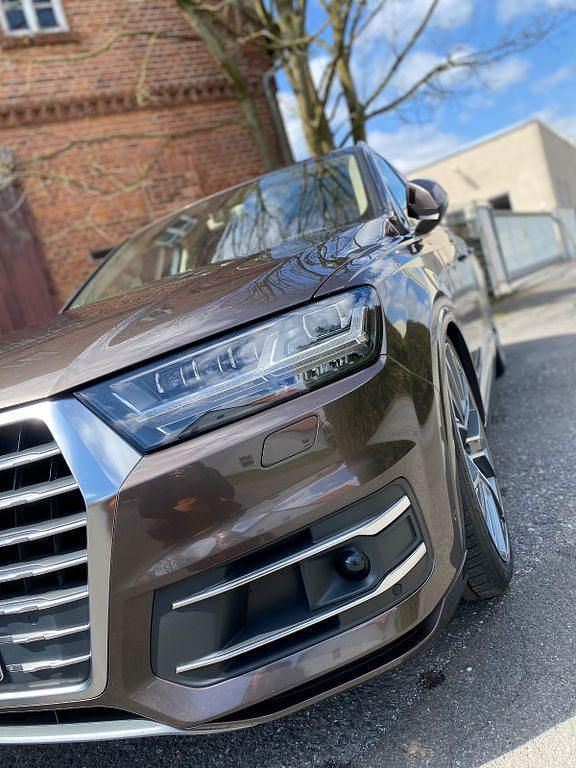 Gebraucht Audi Q7 Ambiente 272 PS (200 kW) 2016 Braun SUV