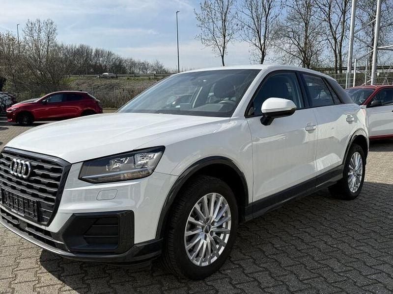 Gebraucht Audi Q2 Design 116 PS (85 kW) 2019 Weiß SUV