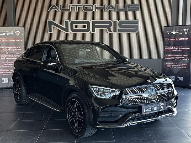 Schwarz Gebraucht 2019 Mercedes GLC300 AMG line Coupé | 39.450 € (Guter Preis) - Bild 1/4