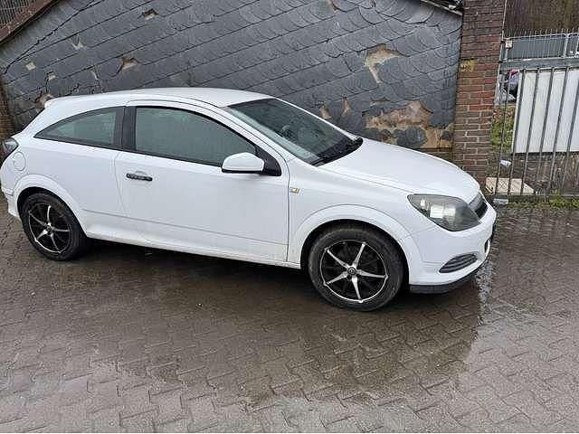 Gebraucht Opel Astra Innovation 116 PS (85 kW) 2009 Schwarz Limousine