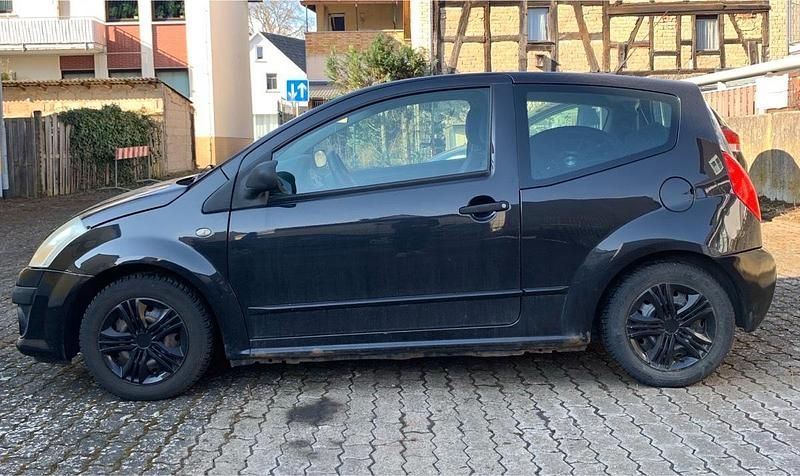 Gebraucht Citroën C2 60 PS (44 kW) 2009 Schwarz Kleinwagen