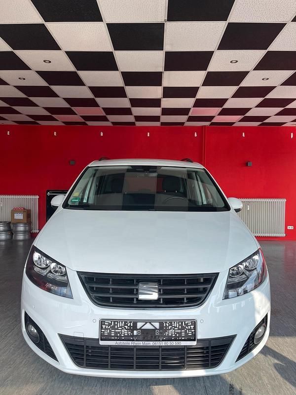 Gebraucht Seat Alhambra Style 150 PS (110 kW) 2016 Weiß Van / Kleinbus
