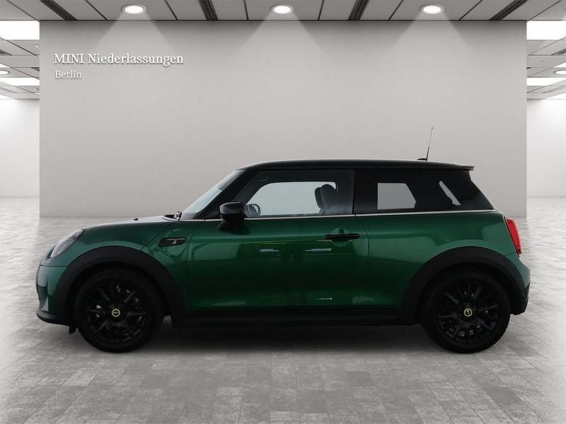 Gebraucht Mini Cooper SE 135 kW (184 PS) 2023 Grün Kleinwagen
