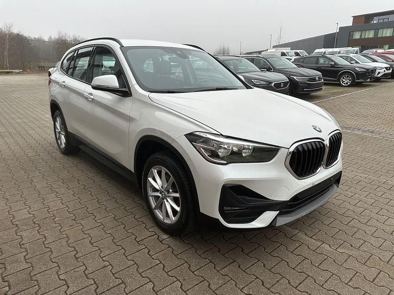 Gebraucht BMW X1 150 PS (110 kW) 2022 Weiß SUV