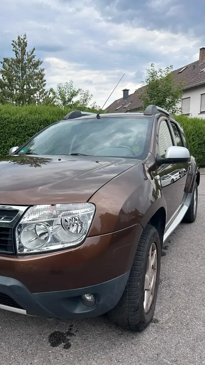 Gebraucht Dacia Duster 105 PS (77 kW) 2011 Braun SUV