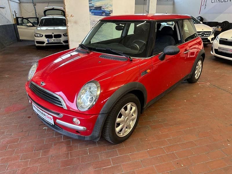 Gebraucht Mini ONE Pepper 90 PS (66 kW) 2002 Rot Kleinwagen
