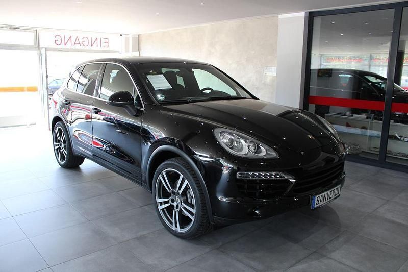 Gebraucht Porsche Cayenne Turbo 245 PS (180 kW) 2012 Schwarz SUV