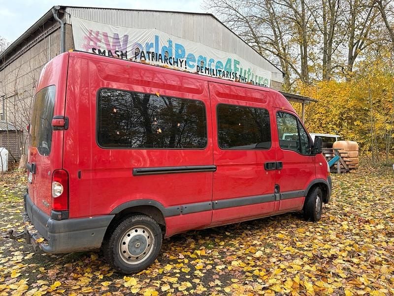 Second-hand Renault Master 120 CP (88 kW) 2006 Roșu Monovolum